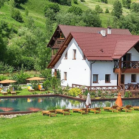 Gallery Of Mountains Holiday Home Yasinya Εξωτερικό φωτογραφία