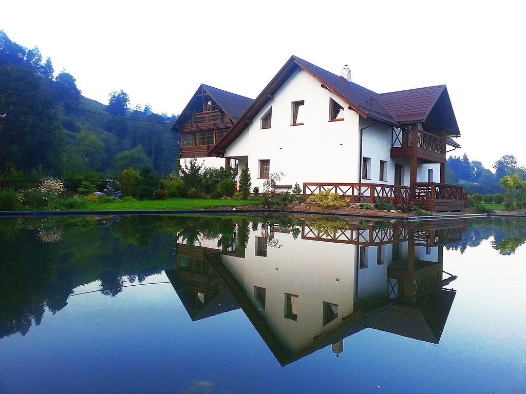 Gallery Of Mountains Holiday Home Yasinya Εξωτερικό φωτογραφία